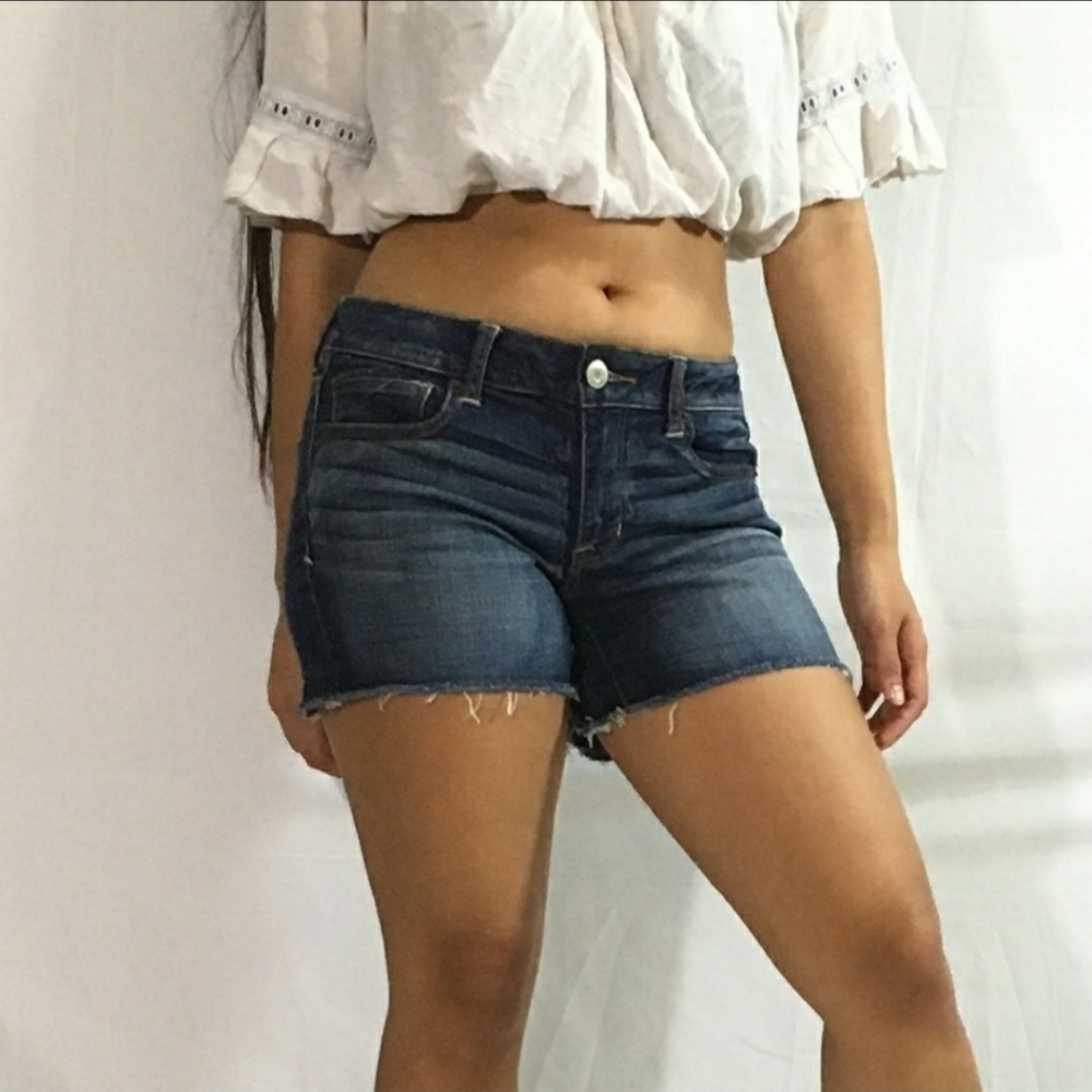 American Eagle AEO Booty Cut-Off Shorts Stetch Denim Blue Woman's Size 0 EUC